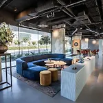 Hostal Student Experience - Luxury